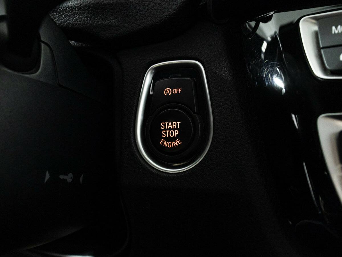 Б/У БМВ 3 серии 2017 года. Фото: #15