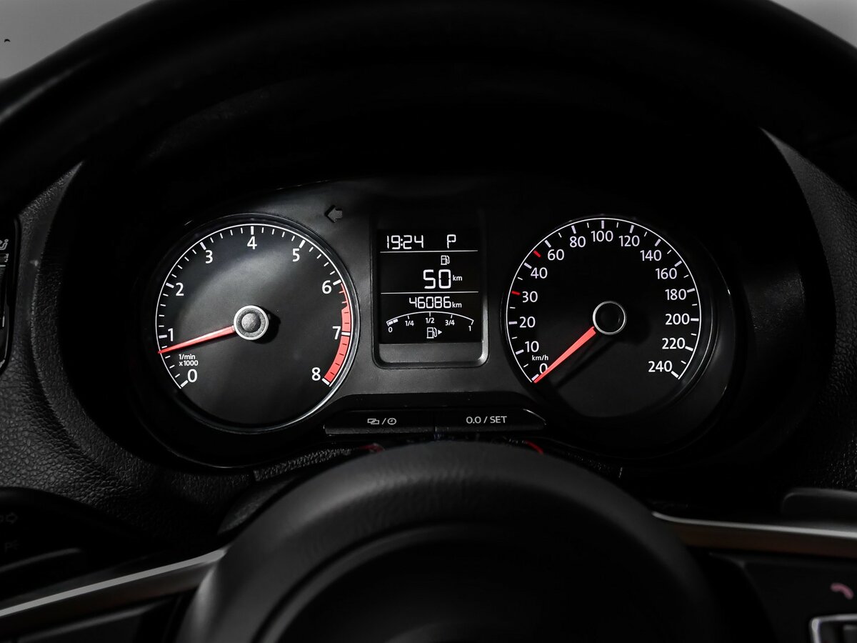 Б/У Фольксваген Поло 2018 года. Фото: #8