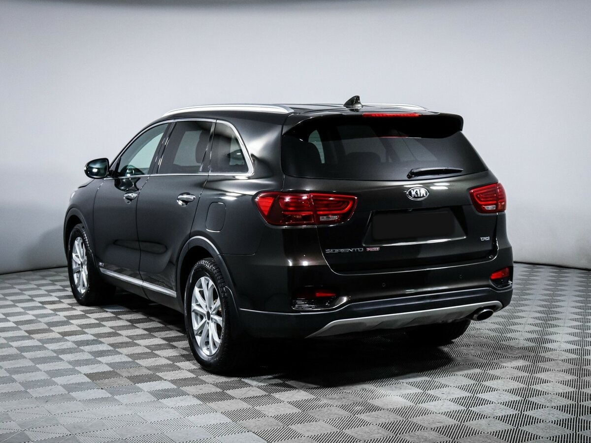Б/У Киа Соренто 2019 года. Фото: #5