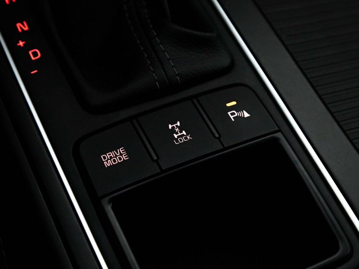 Б/У Киа Соренто 2018 года. Фото: #12