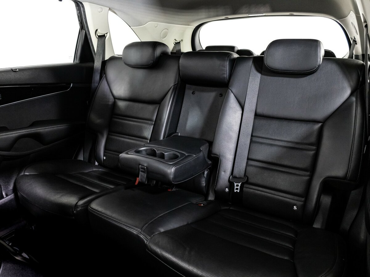 Б/У Киа Соренто 2018 года. Фото: #17