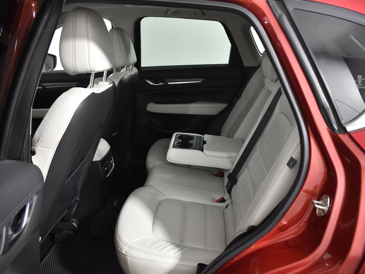 Б/У Мазда Ц-Икс-5 2017 года. Фото: #10