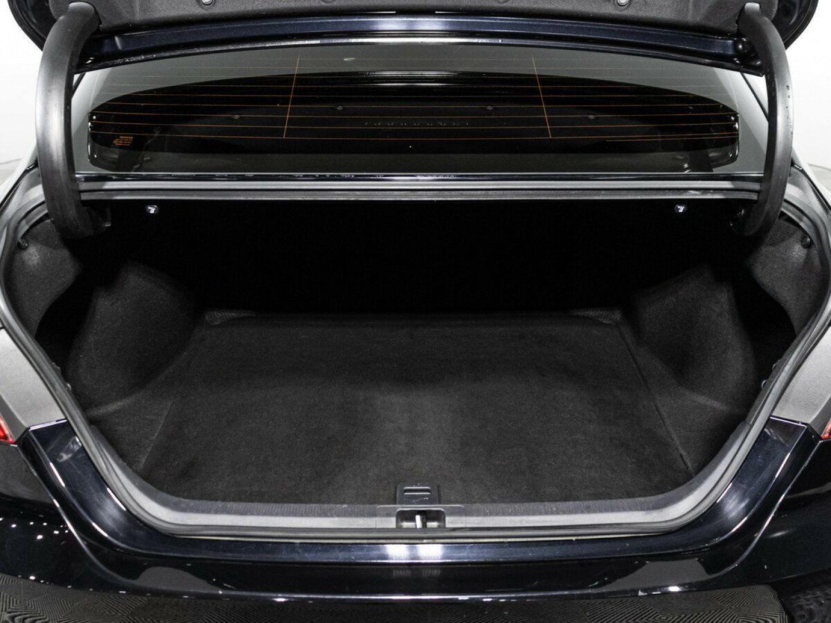 Б/У Тойота Камри 2019 года. Фото: #21