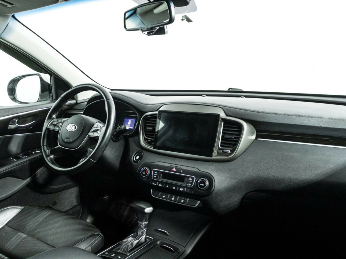 Б/У Киа Соренто 2019 года. Фото: #8