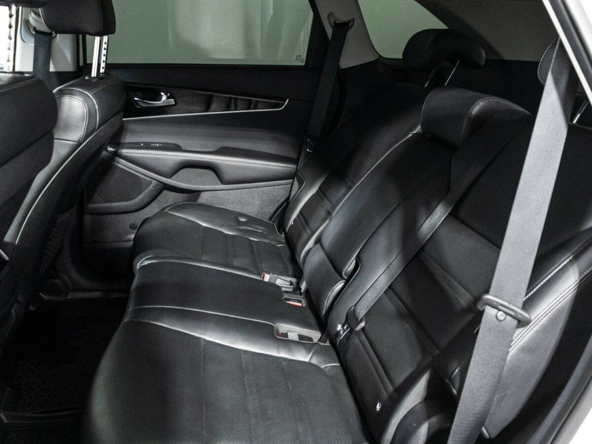 Б/У Киа Соренто 2019 года. Фото: #9