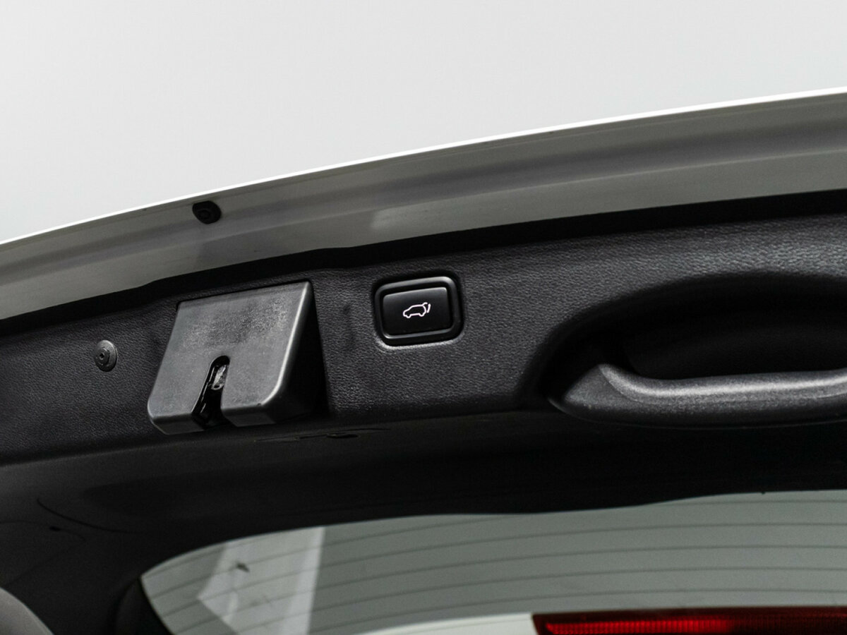 Б/У Киа Соренто 2019 года. Фото: #19