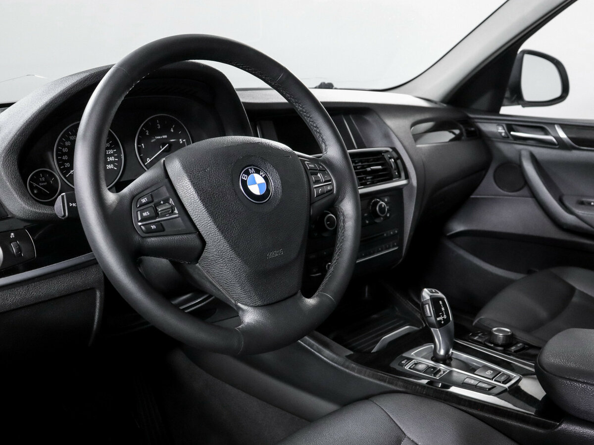 Б/У БМВ Икс3 2016 года. Фото: #10