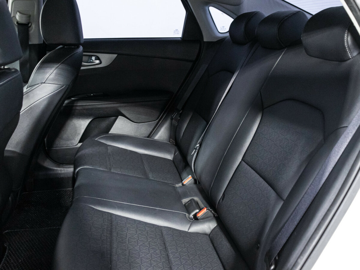 Б/У Киа К3 2020 года. Фото: #9