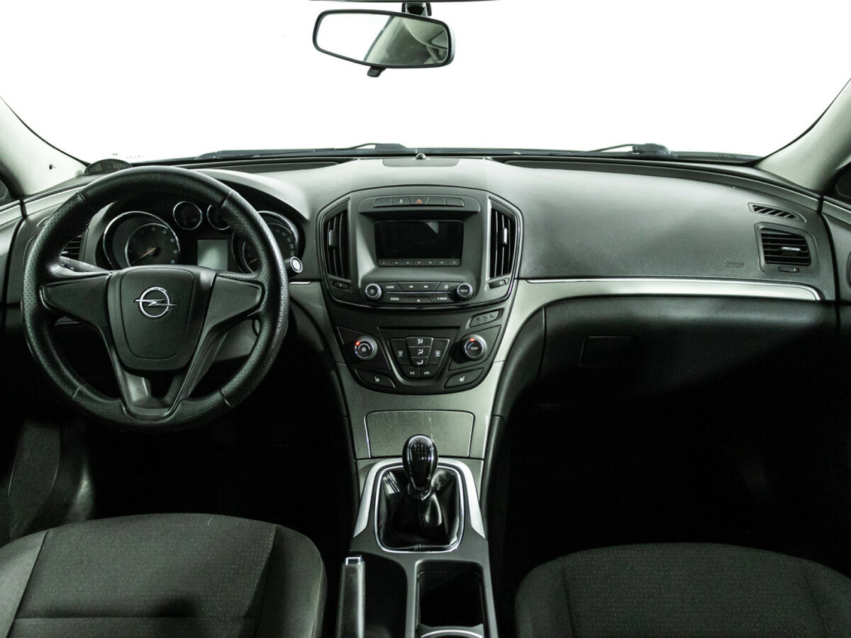 Б/У Опель Инсигния 2014 года. Фото: #11