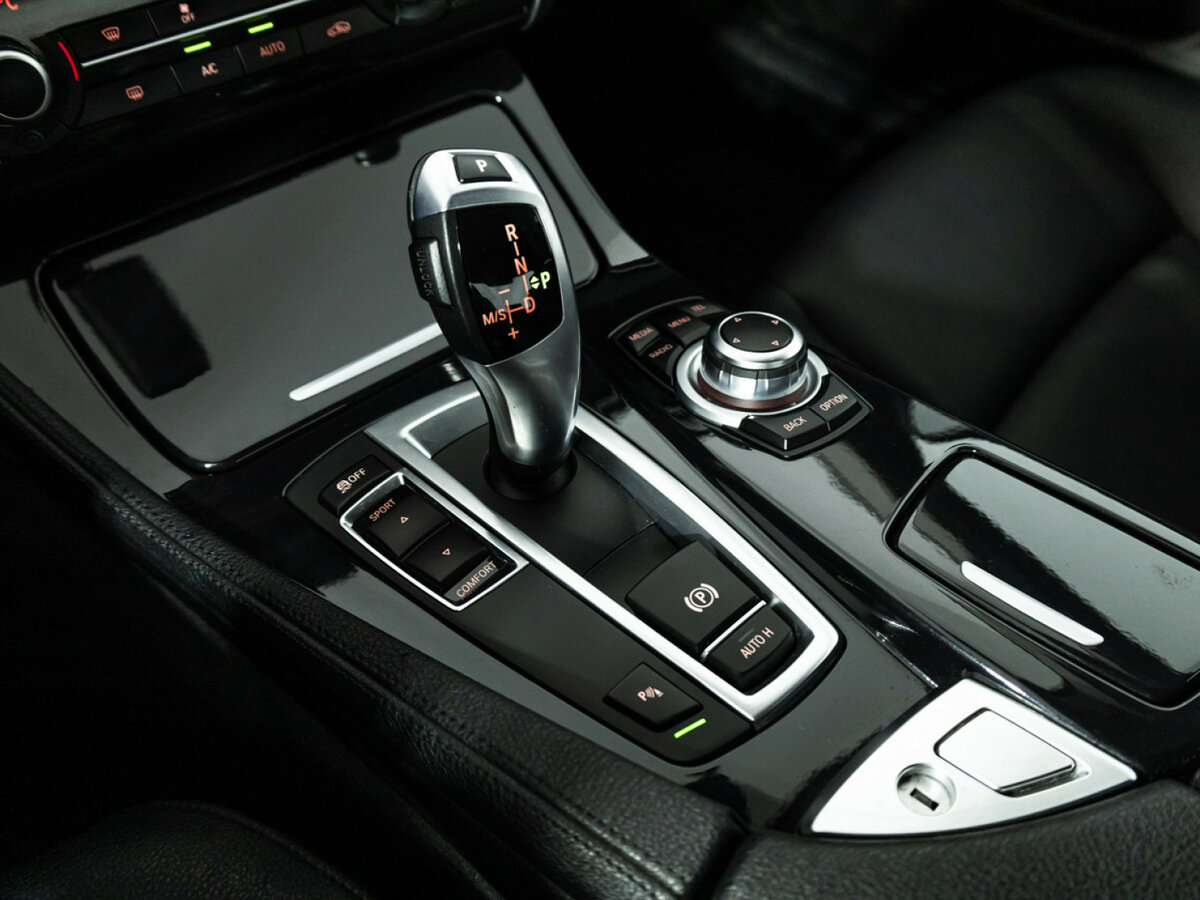 Б/У БМВ 5 серии 2014 года. Фото: #17