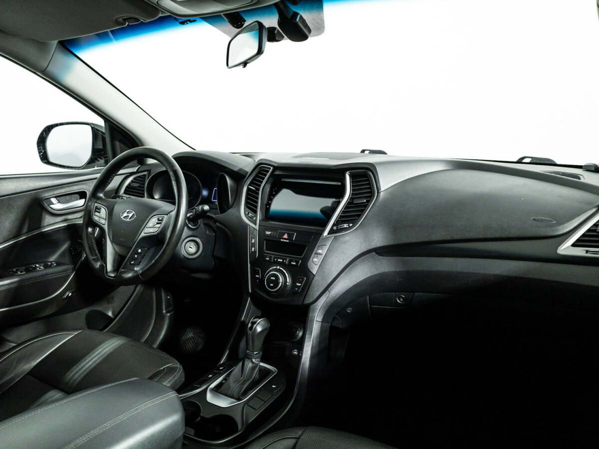 Б/У Хендай Санта Фе 2017 года. Фото: #8