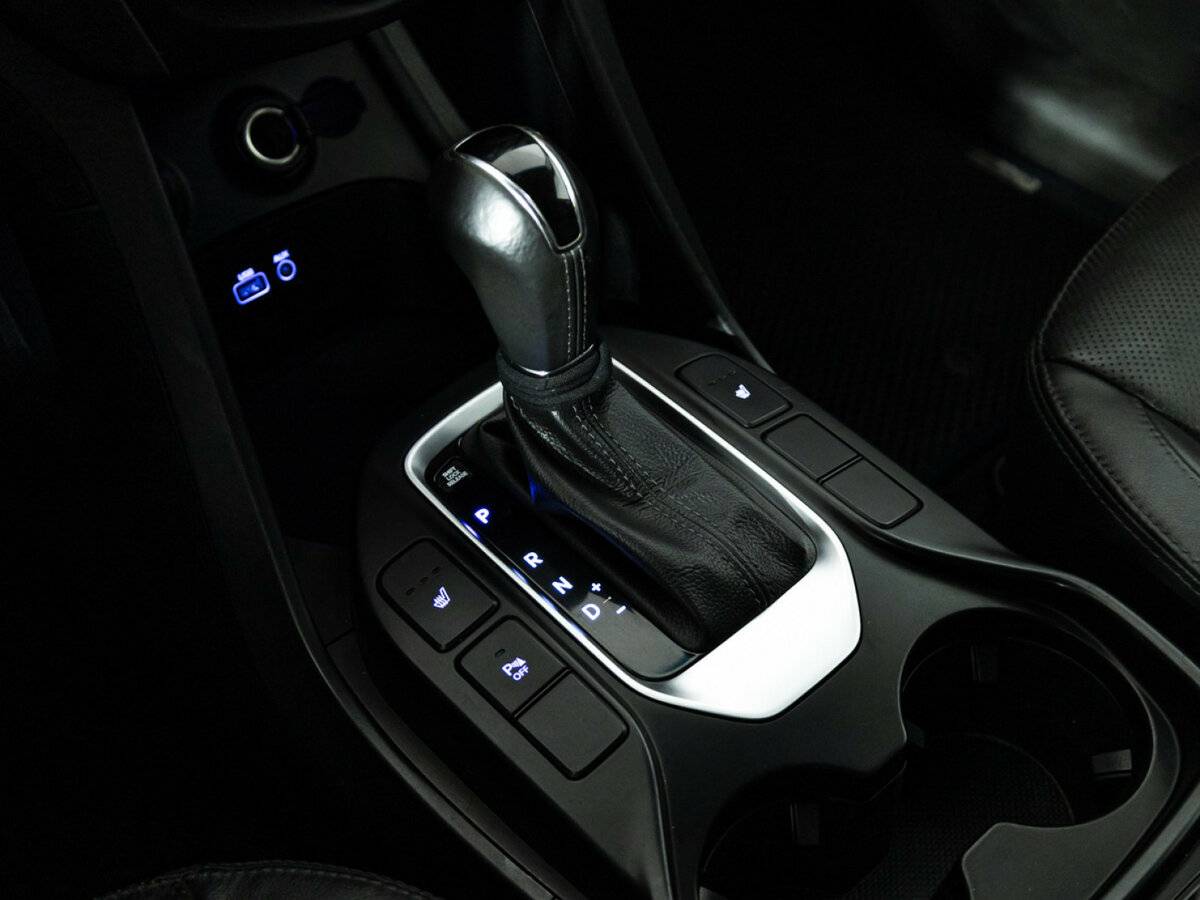 Б/У Хендай Санта Фе 2017 года. Фото: #15