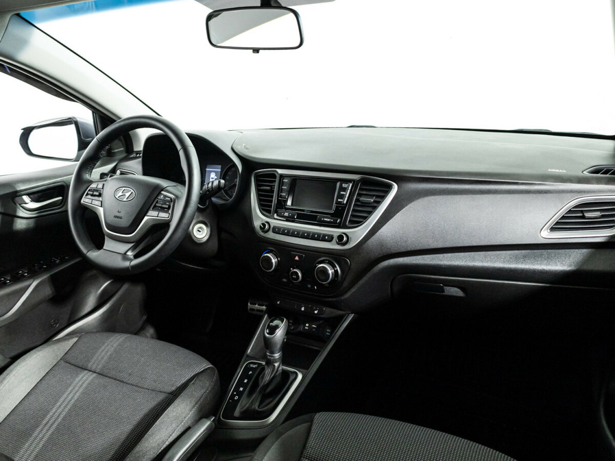 Б/У Хендай Солярис 2017 года. Фото: #8