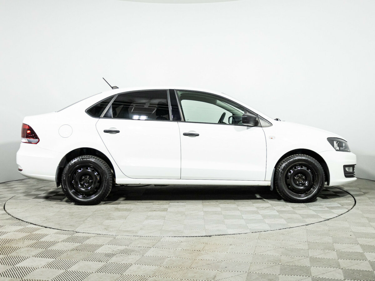 Б/У Фольксваген Поло 2019 года. Фото: #3