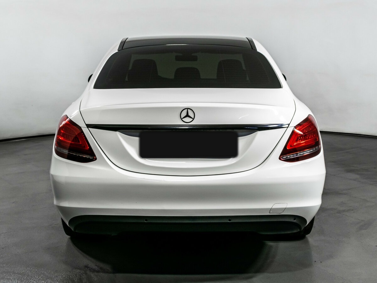 Б/У Мерседес-Бенц Ц-Класс 2019 года. Фото: #4