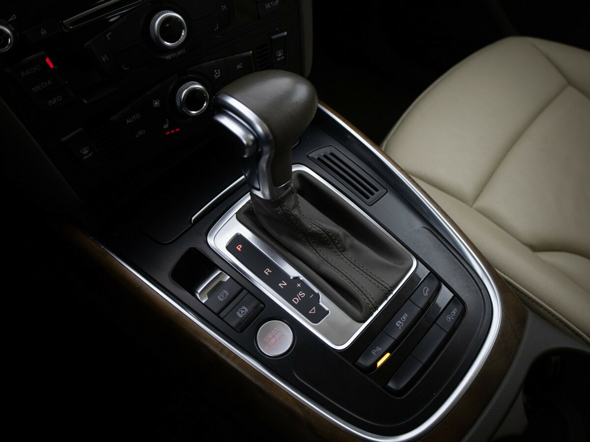 Б/У Ауди К5 2012 года. Фото: #7