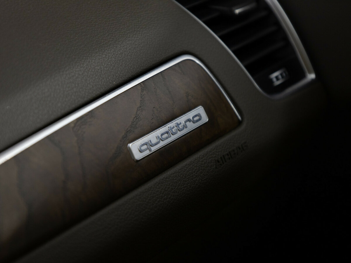 Б/У Ауди К5 2012 года. Фото: #11