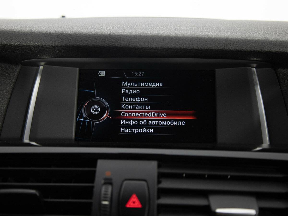 Б/У БМВ Икс3 2015 года. Фото: #9