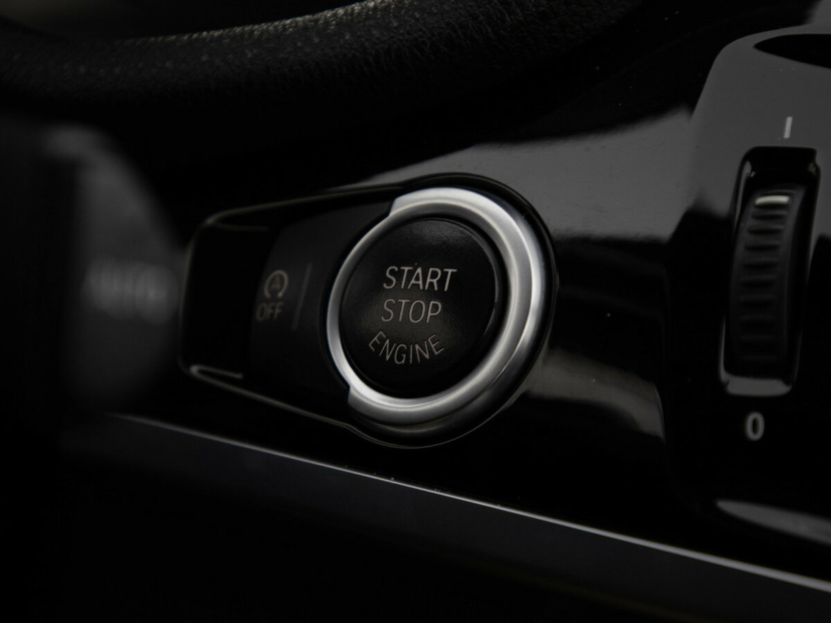 Б/У БМВ Икс3 2015 года. Фото: #10