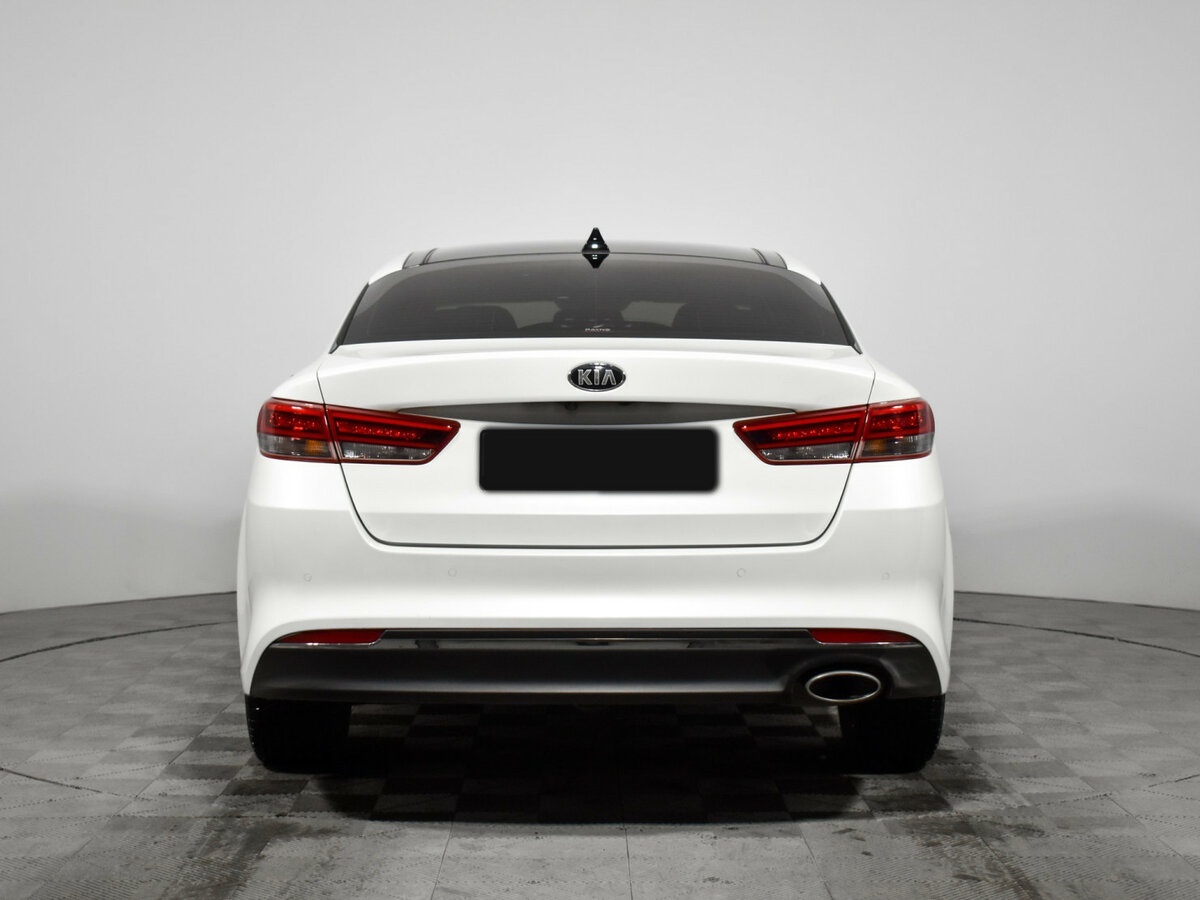 Б/У Киа К5 2017 года. Фото: #4