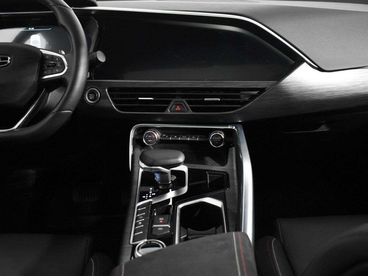 Б/У Джили Тугелла 2023 года. Фото: #13