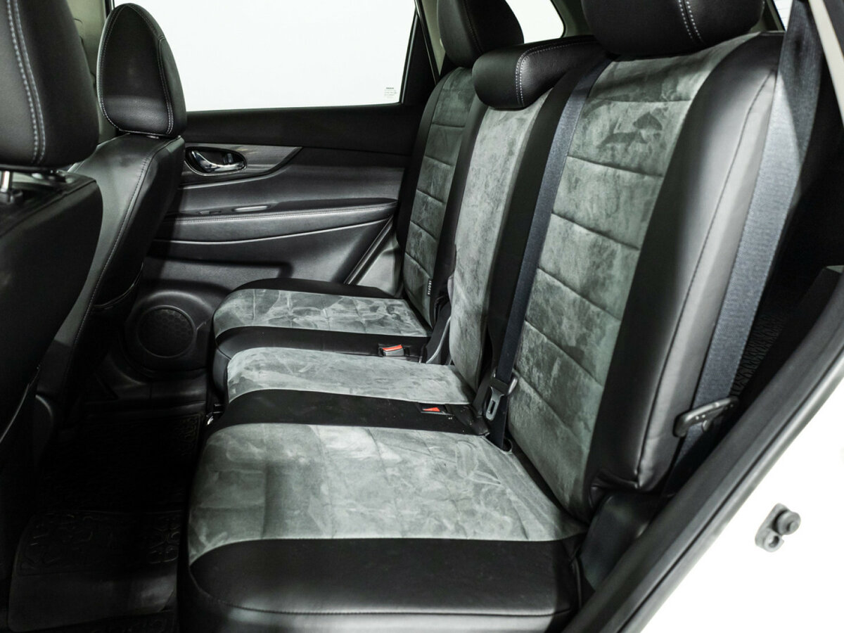 Б/У Ниссан Икс-Трейл 2016 года. Фото: #9