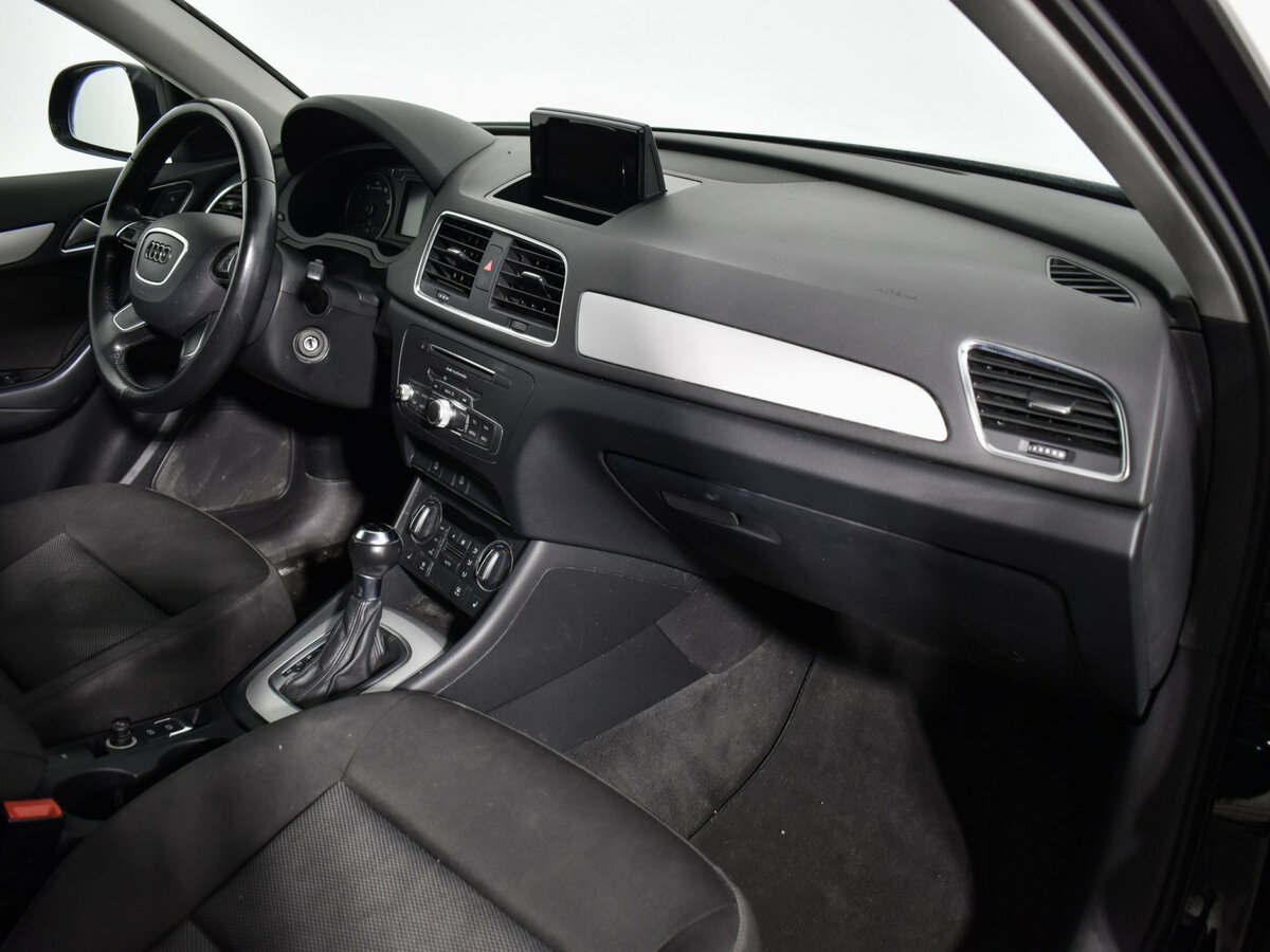 Б/У Ауди К3 2015 года. Фото: #11