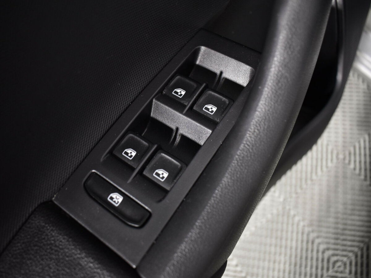 Б/У Шкода Рапид 2017 года. Фото: #19