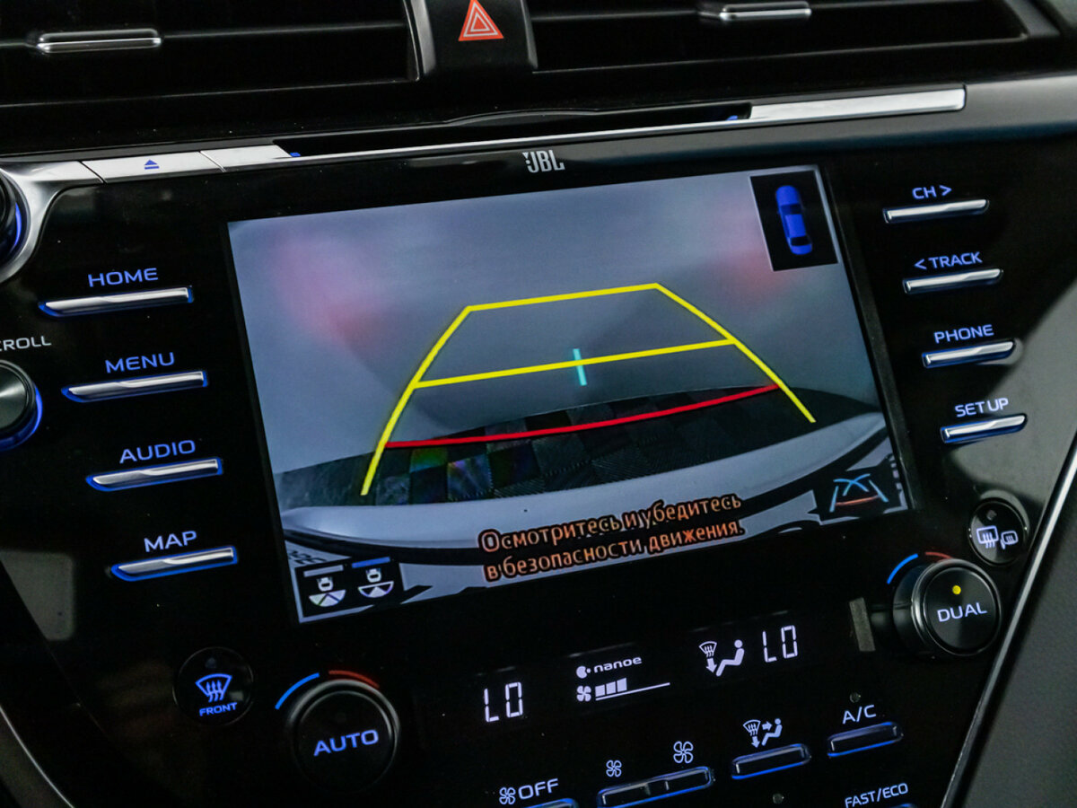 Б/У Тойота Камри 2019 года. Фото: #16