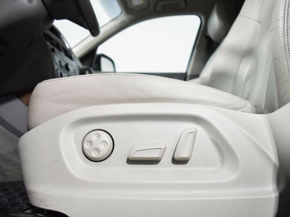 Б/У Ауди К5 2012 года. Фото: #15