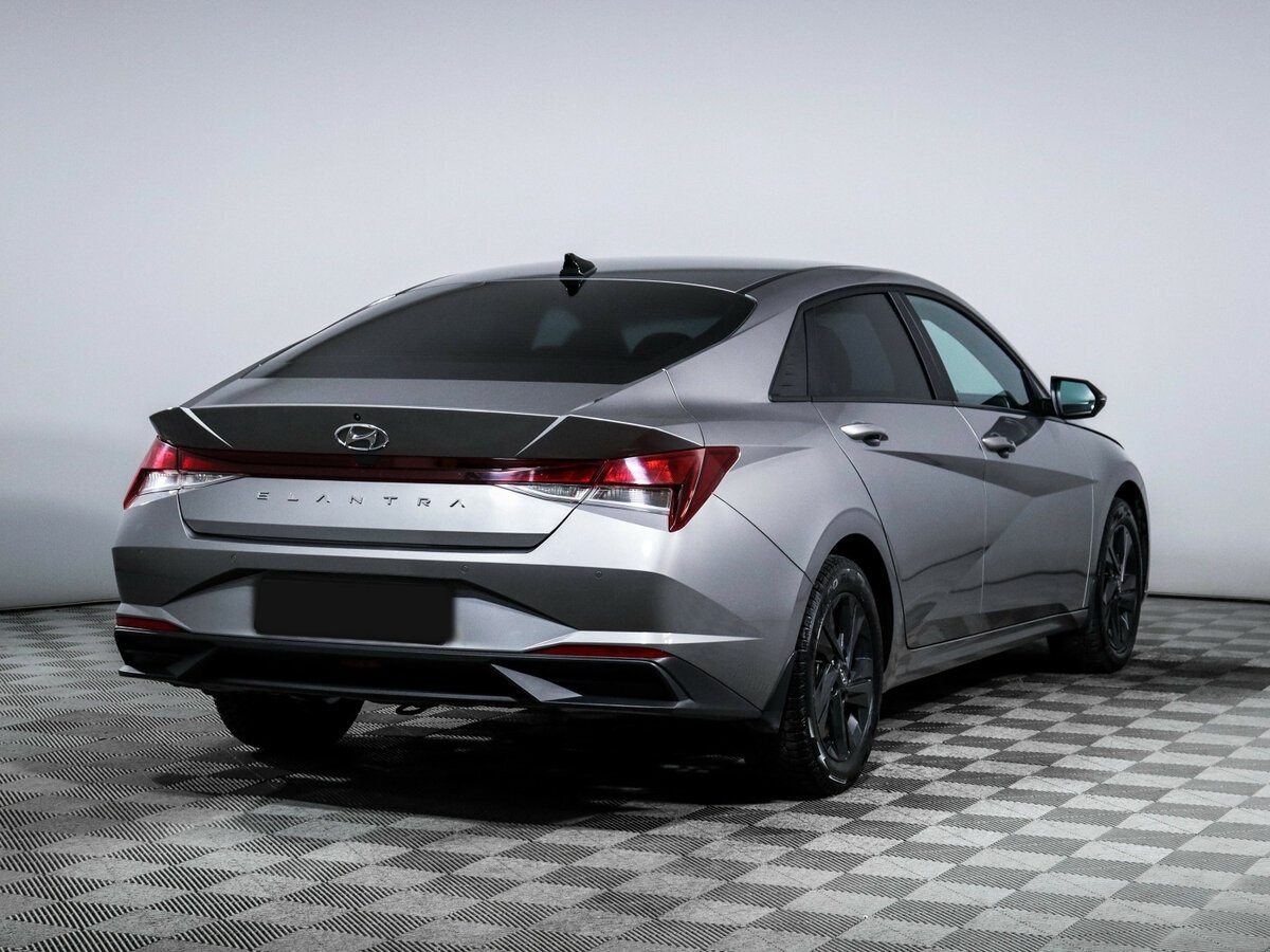 Б/У Хендай Елантра 2021 года. Фото: #3