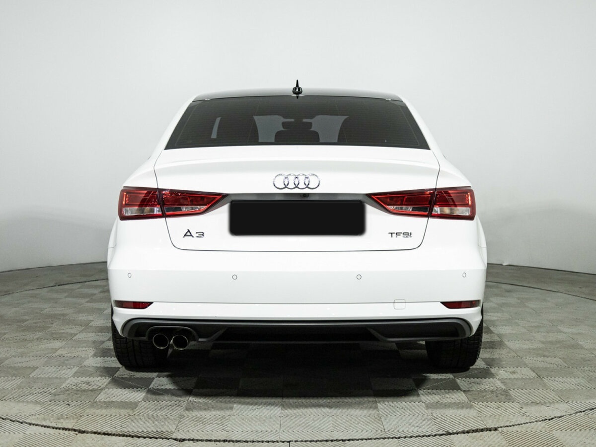 Б/У Ауди А3 2018 года. Фото: #5