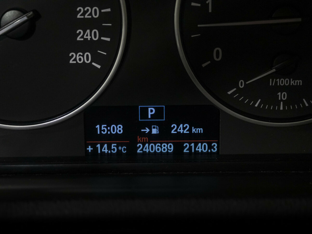 Б/У БМВ Икс3 2013 года. Фото: #9