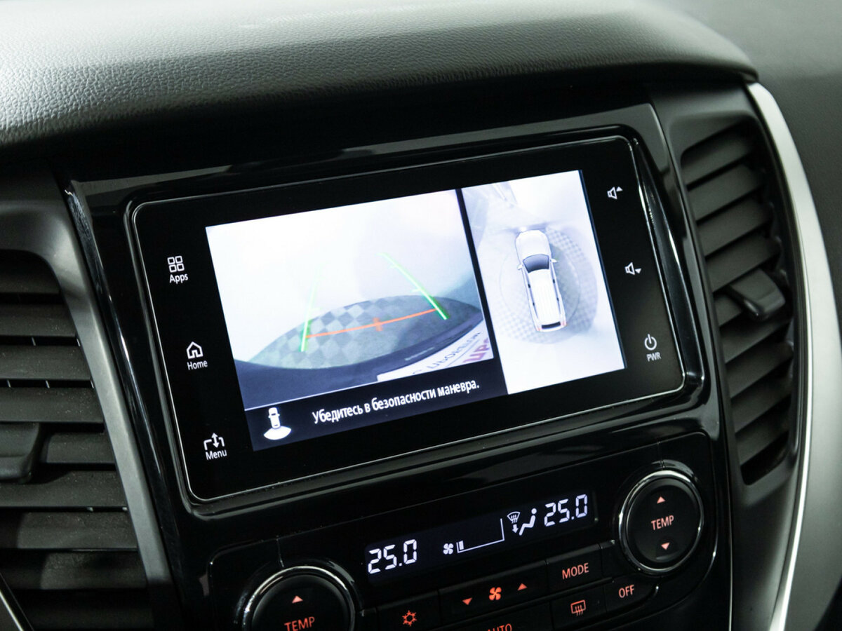 Б/У Митсубиши Паджеро Спорт 2017 года. Фото: #15